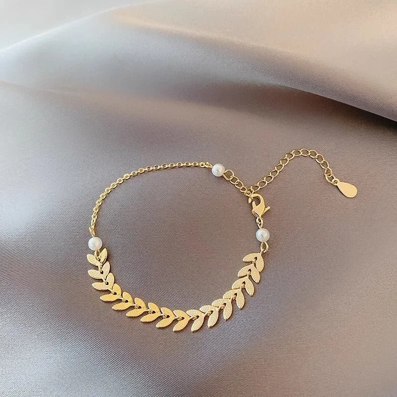 Golden jewelry set