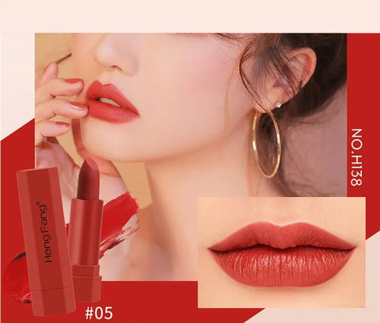Heng Feng Lipstick (Red Shade)