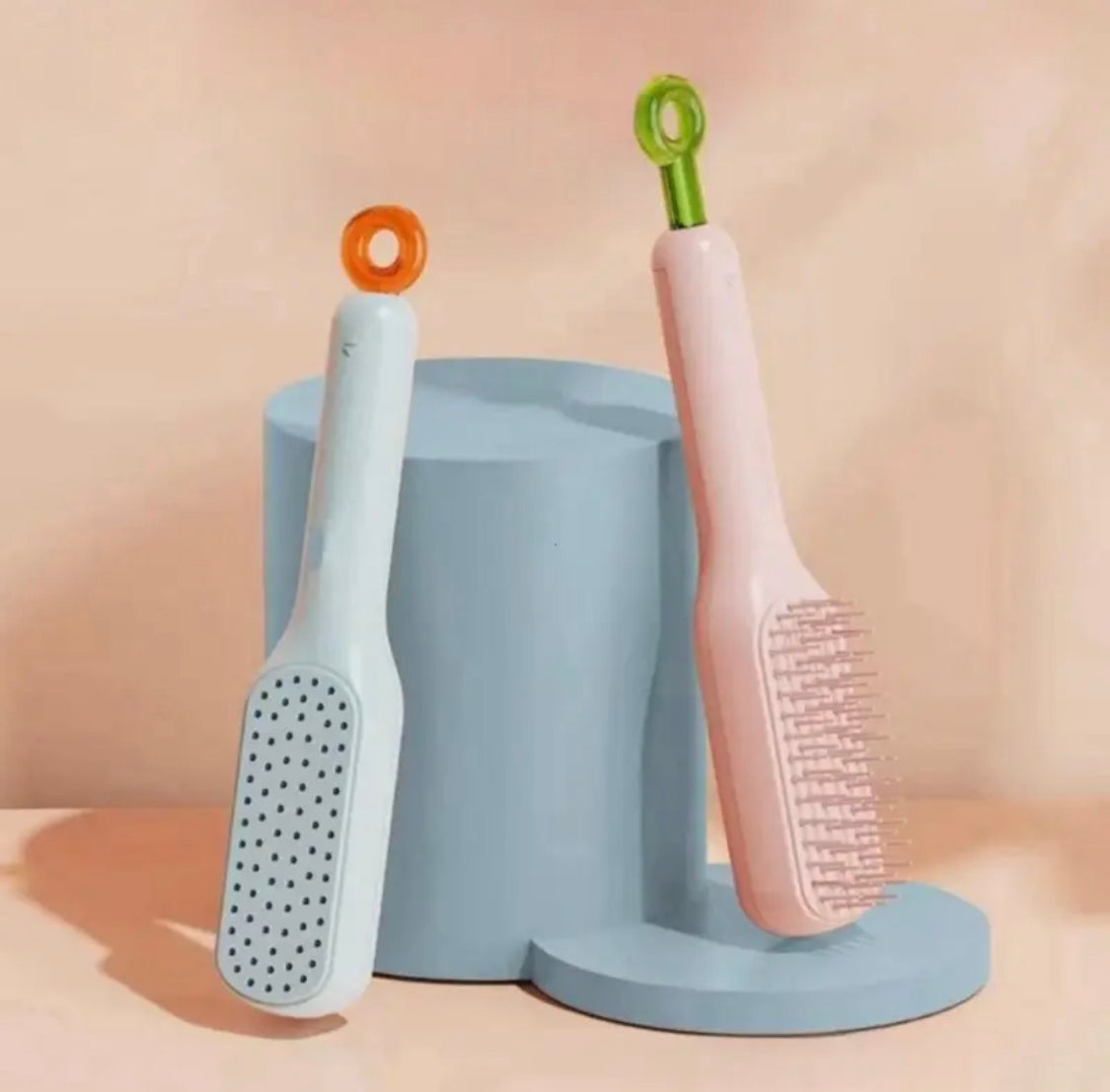Self Cleaning Hair Brush Massage Anti-static Hair Smoothing Brush