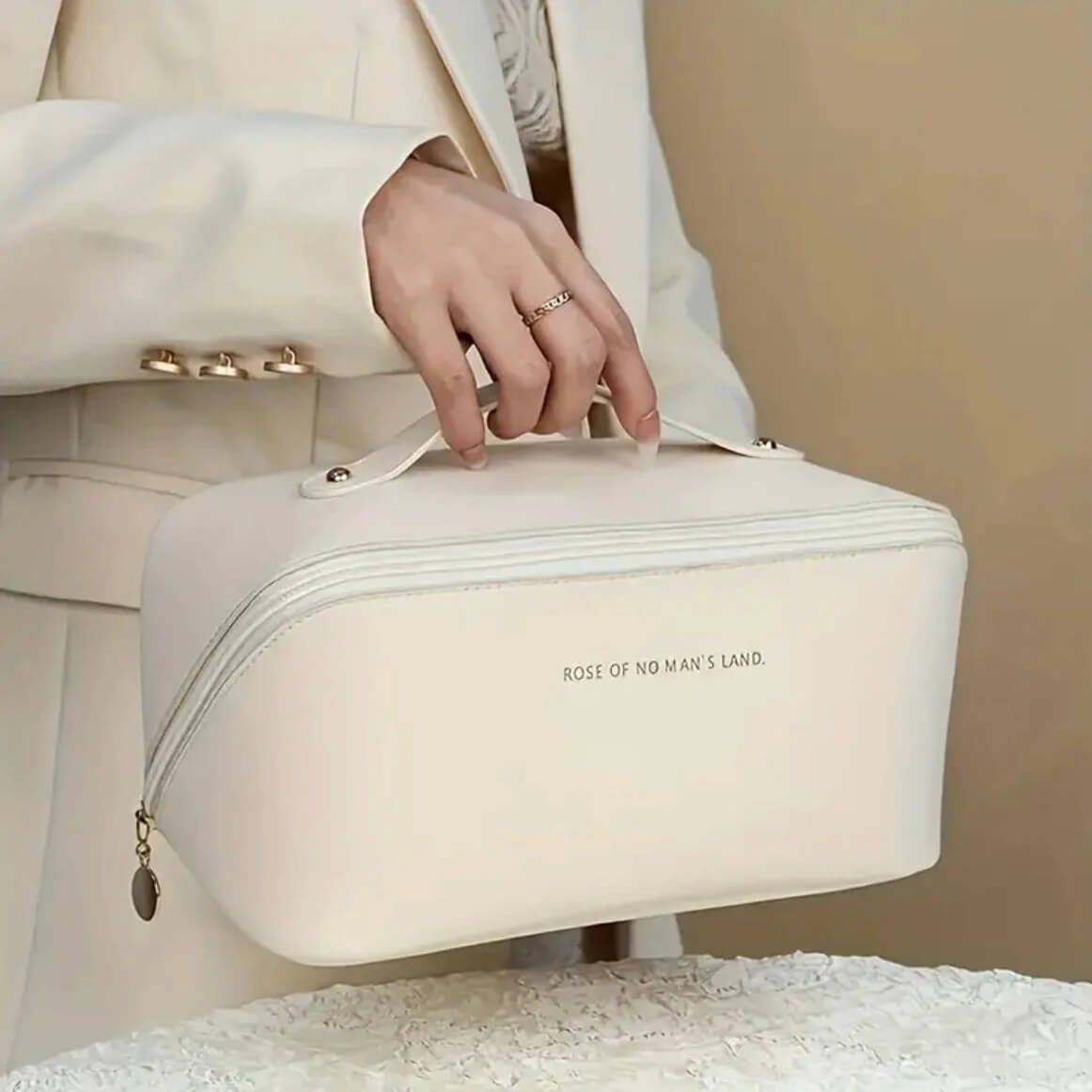 Large Capacity Travel Leather Cosmetic Pouch