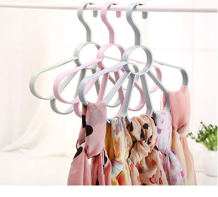Flower 5 Ring Hanger