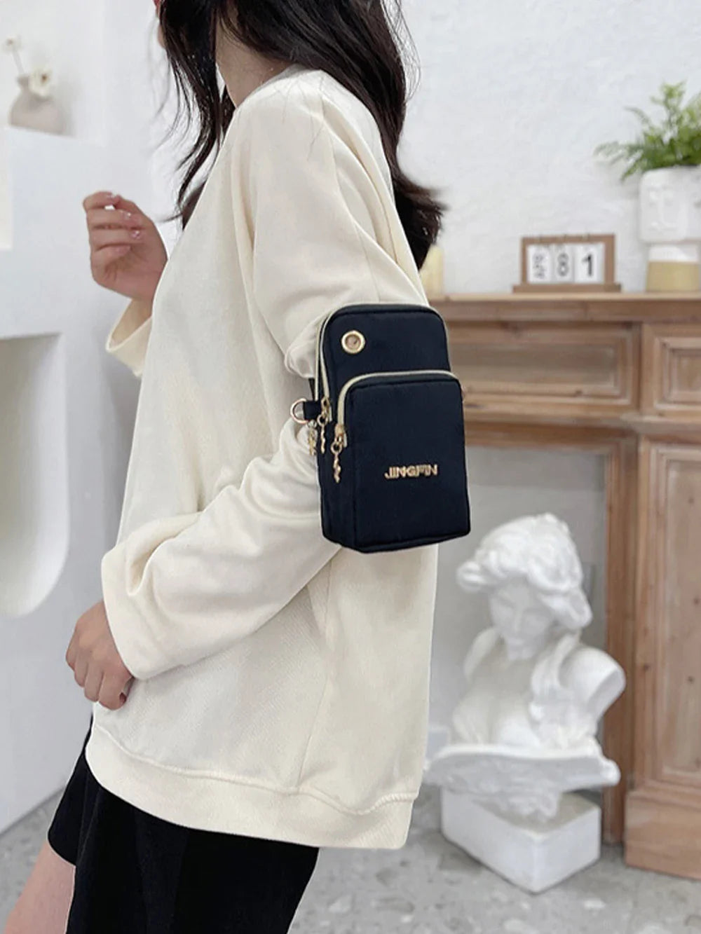 Mini Ladies Pouch